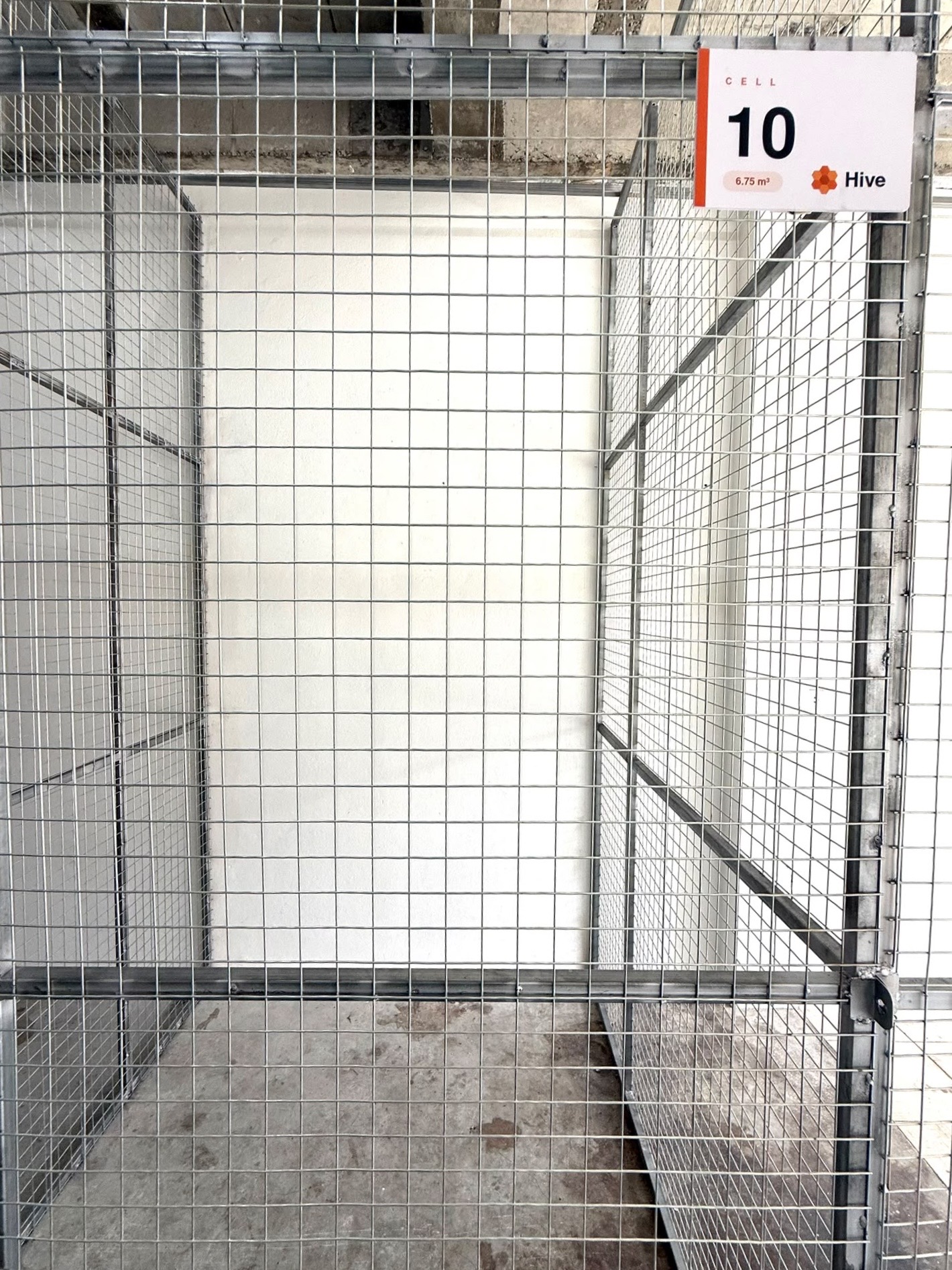 A 6.75 m³ Hive storage unit with its branded cell tag